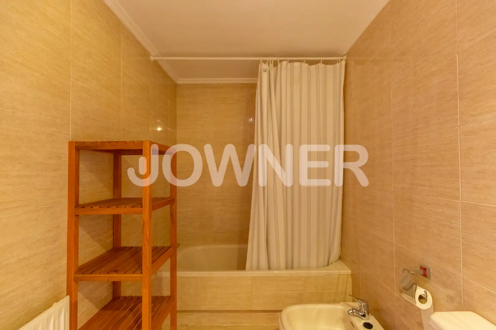 Bathroom of Flat for rent in Valdemoro  with Air Conditioner, Heating and Storage room