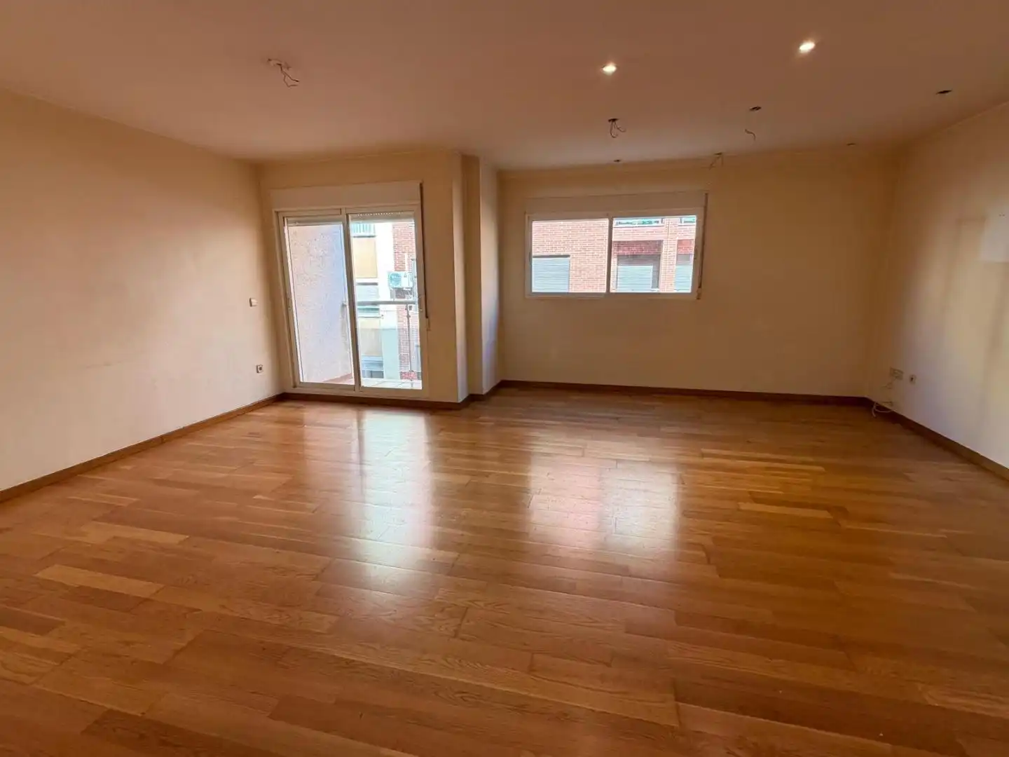 Living room of Duplexes for sale in Benetússer