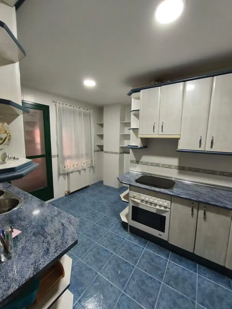 Cocina de Piso en venta en Cáceres con Aire acondicionado, Calefacción y Terraza