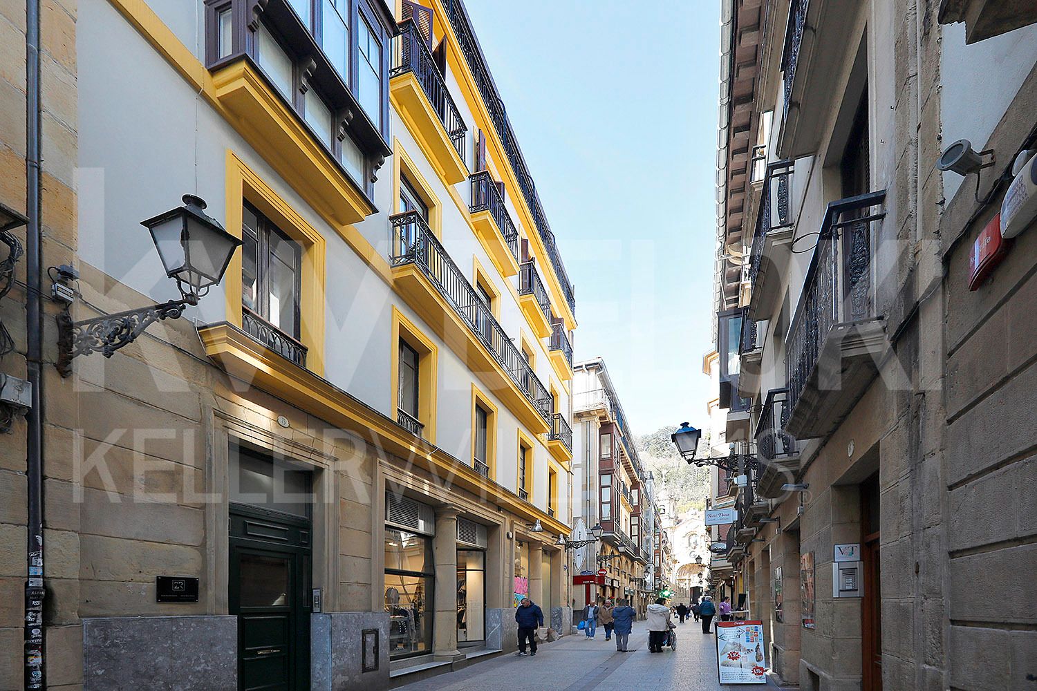 Vista exterior de Pis en venda en Donostia - San Sebastián  amb Calefacció