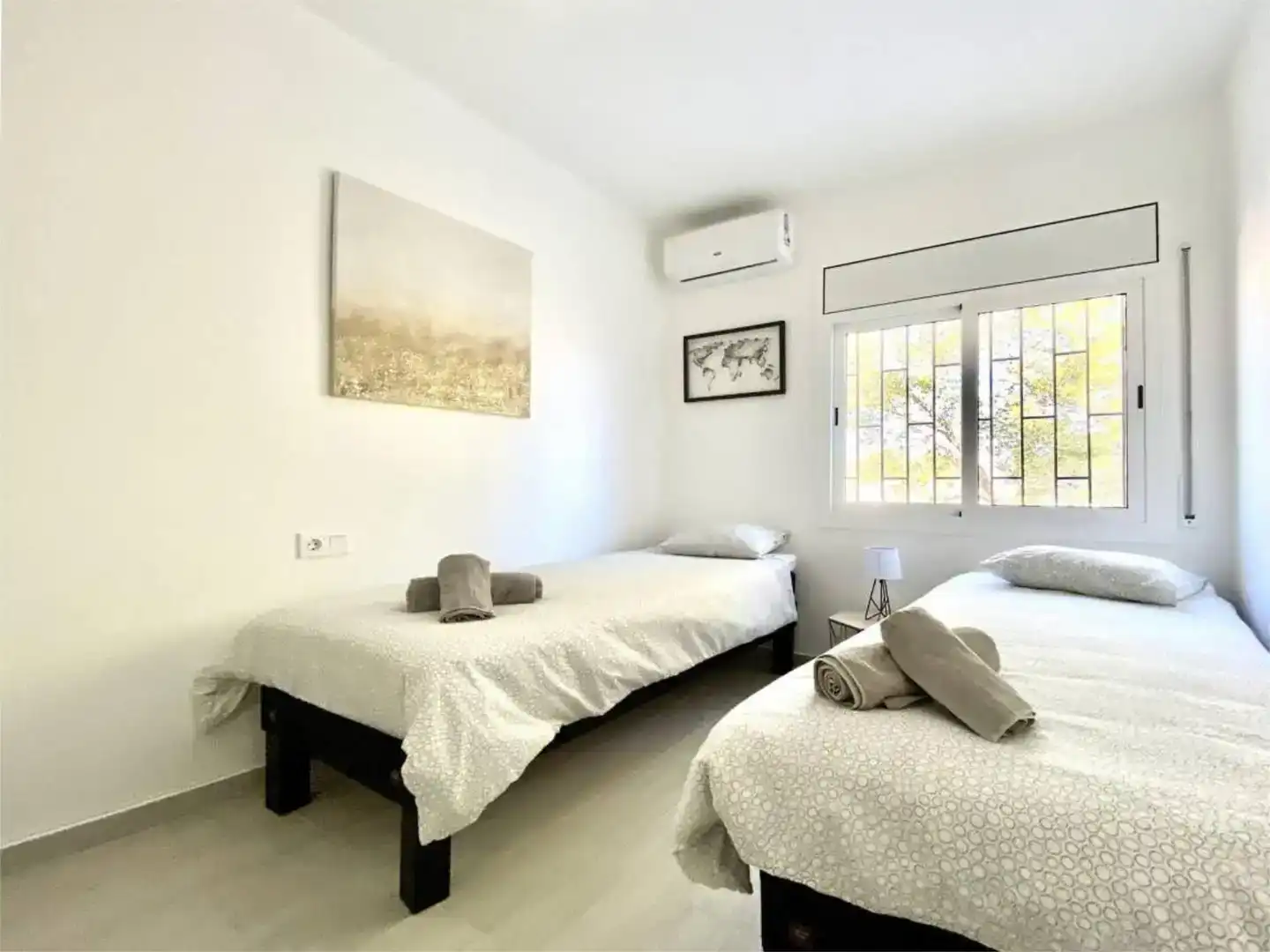 Bedroom of Houses for rent in L'Ametlla de Mar   with Air Conditioner, Swimming Pool and Balcony