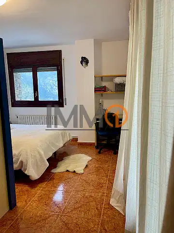 Casa aparellada en venda a Aixirivall, imagen 8