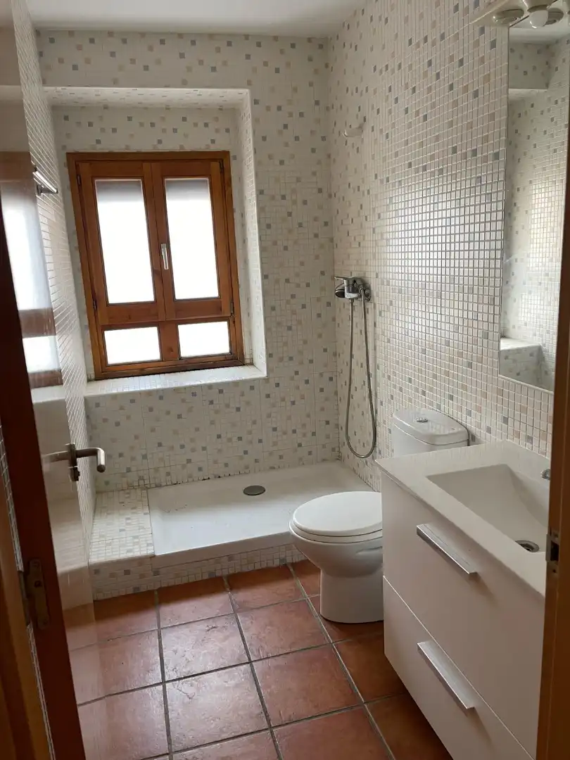 Baño de Piso en venta en Tossa de Mar con Aire acondicionado, Terraza y Trastero