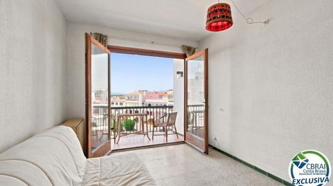 Foto 5 de Apartamento en venta en Sector P. Tipic/av. F.de Climent, 7, Moxó - Sant Mori, Empuriabrava