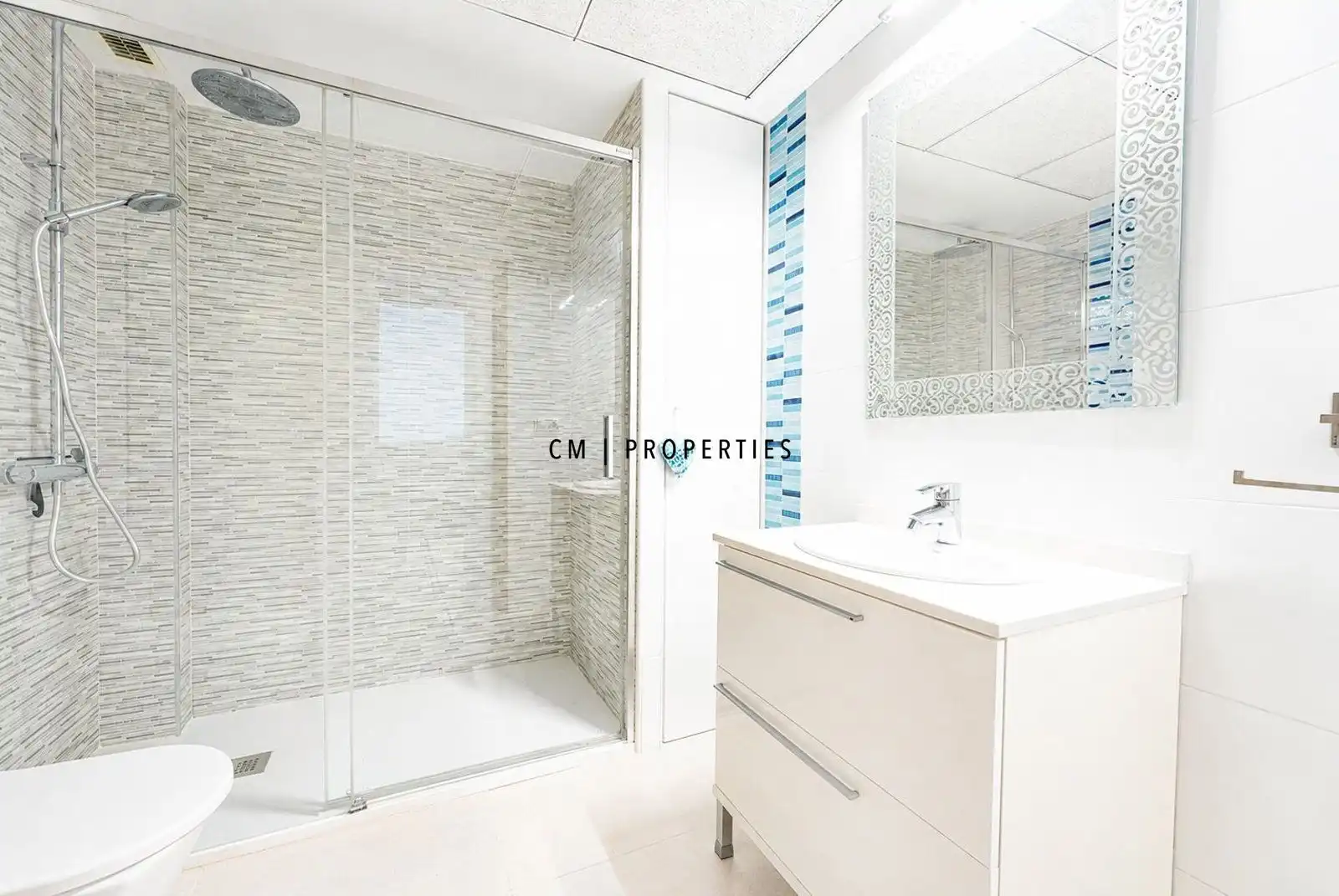 Badezimmer von Wohnung zur Miete in Alboraya mit Klimaanlage, Heizung und Terrasse