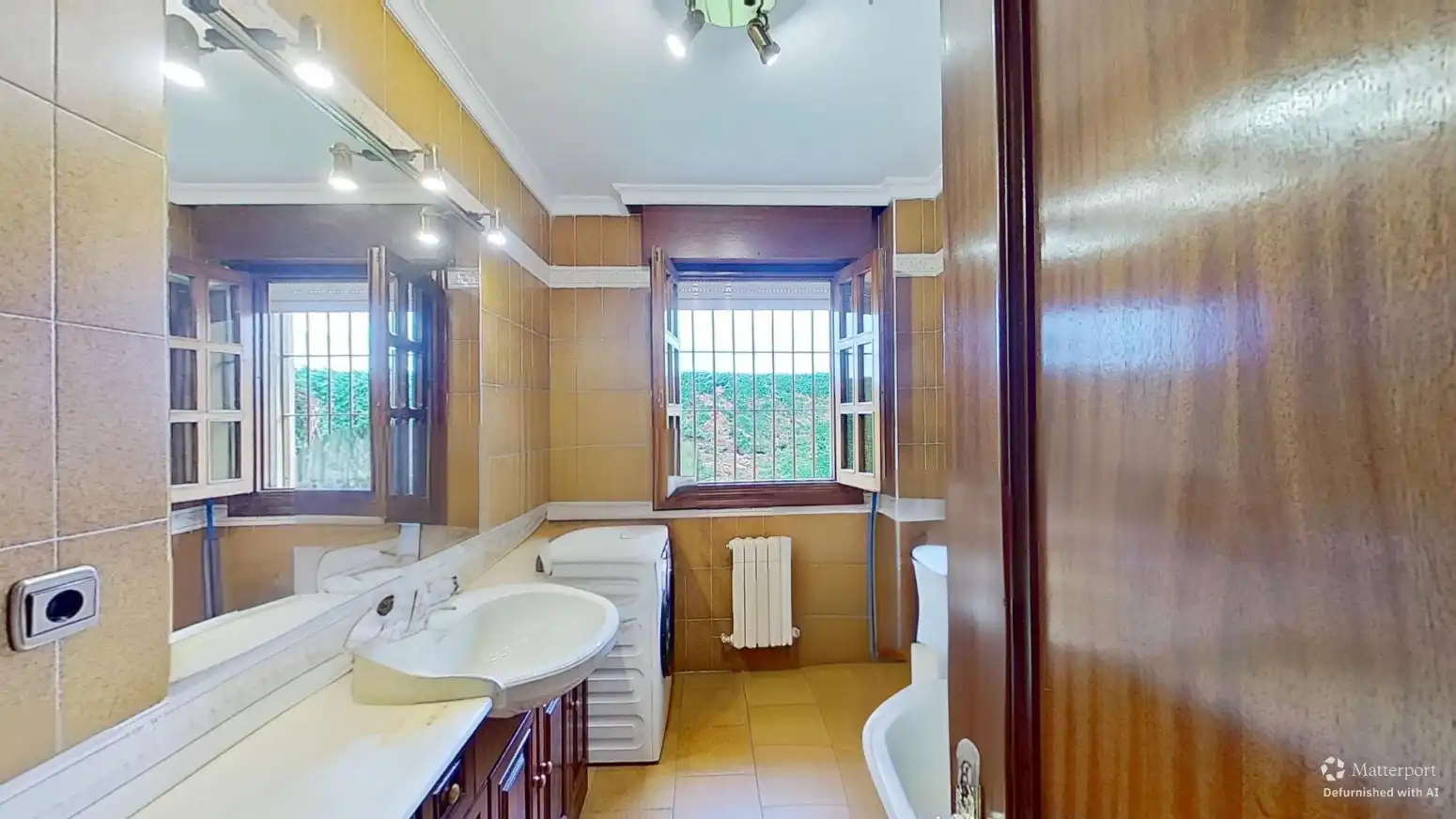 Baño de Casa o chalet en venta en Marina de Cudeyo con Calefacción, Jardín privado y Parquet