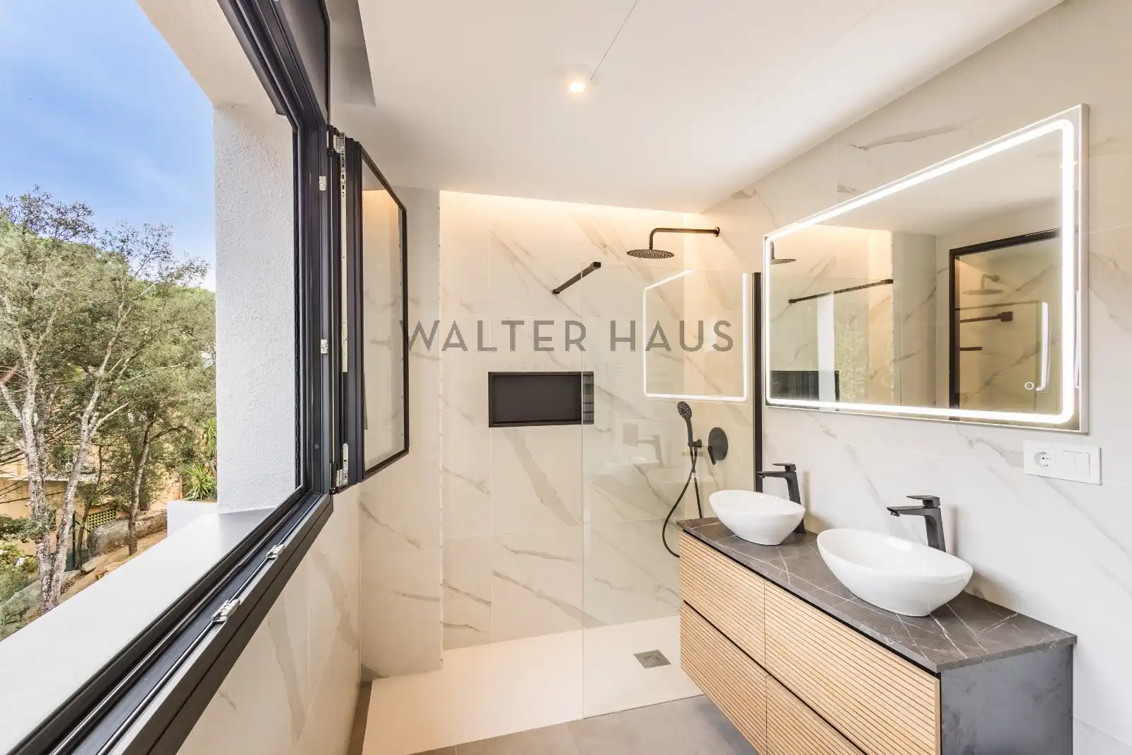 Chalet con piscina en venta en Carrer del Montsià, imagen 17