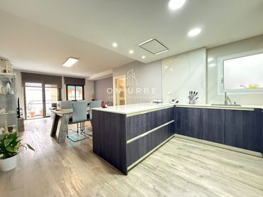 Appartamento con balcone in vendita a Doctor Pagès