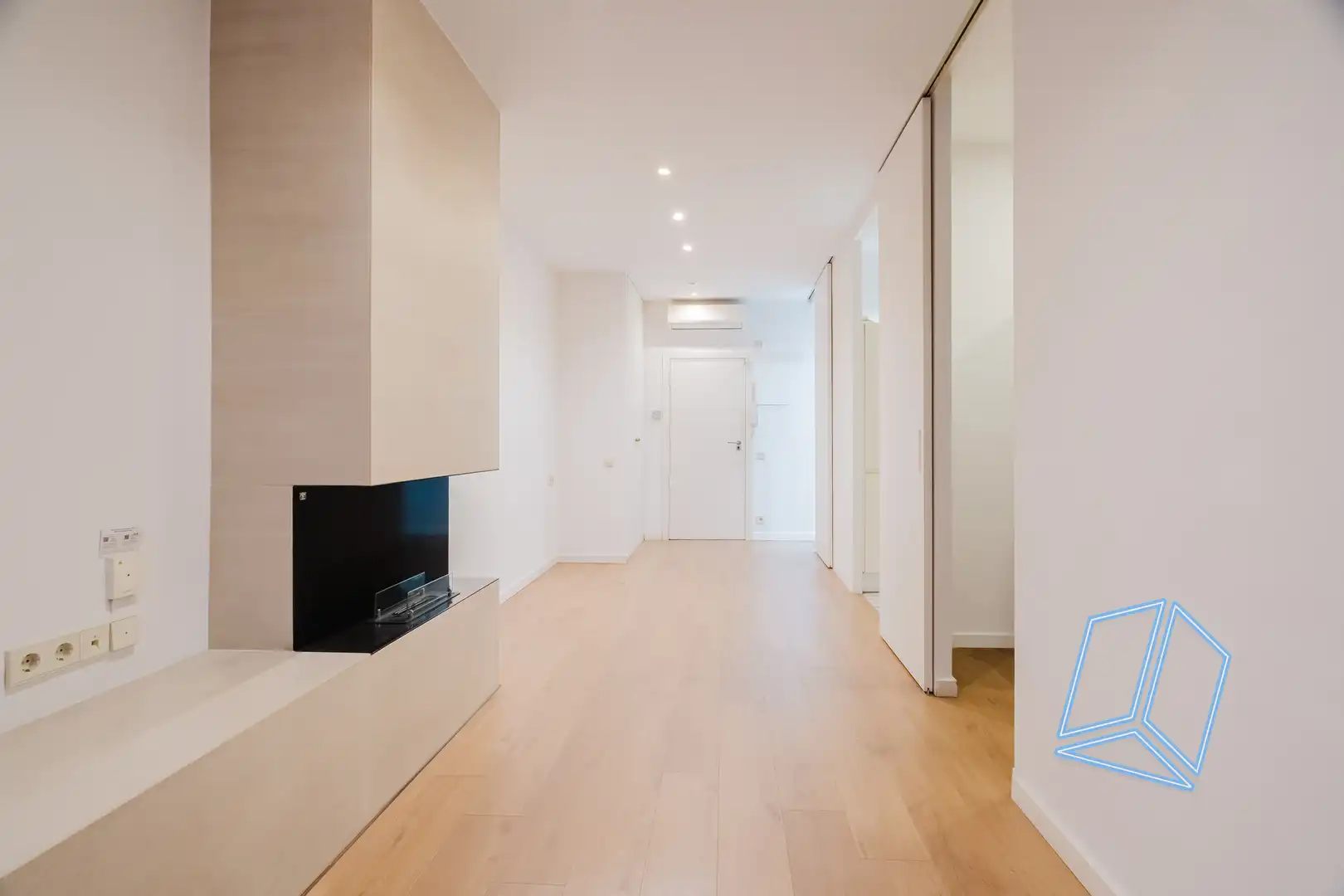 Living room of Ground floor for sale in Gràcia