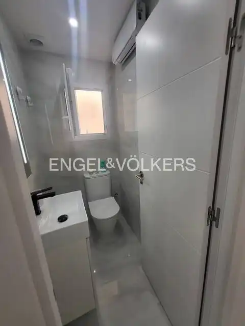 Terrasse von Wohnung zur Miete in Torrevieja mit Heizung