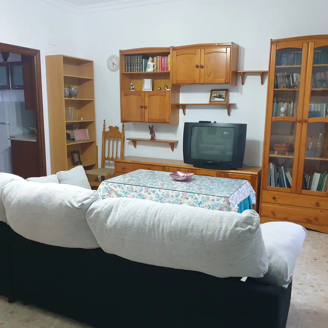 House with terrace for sale in Ubrique