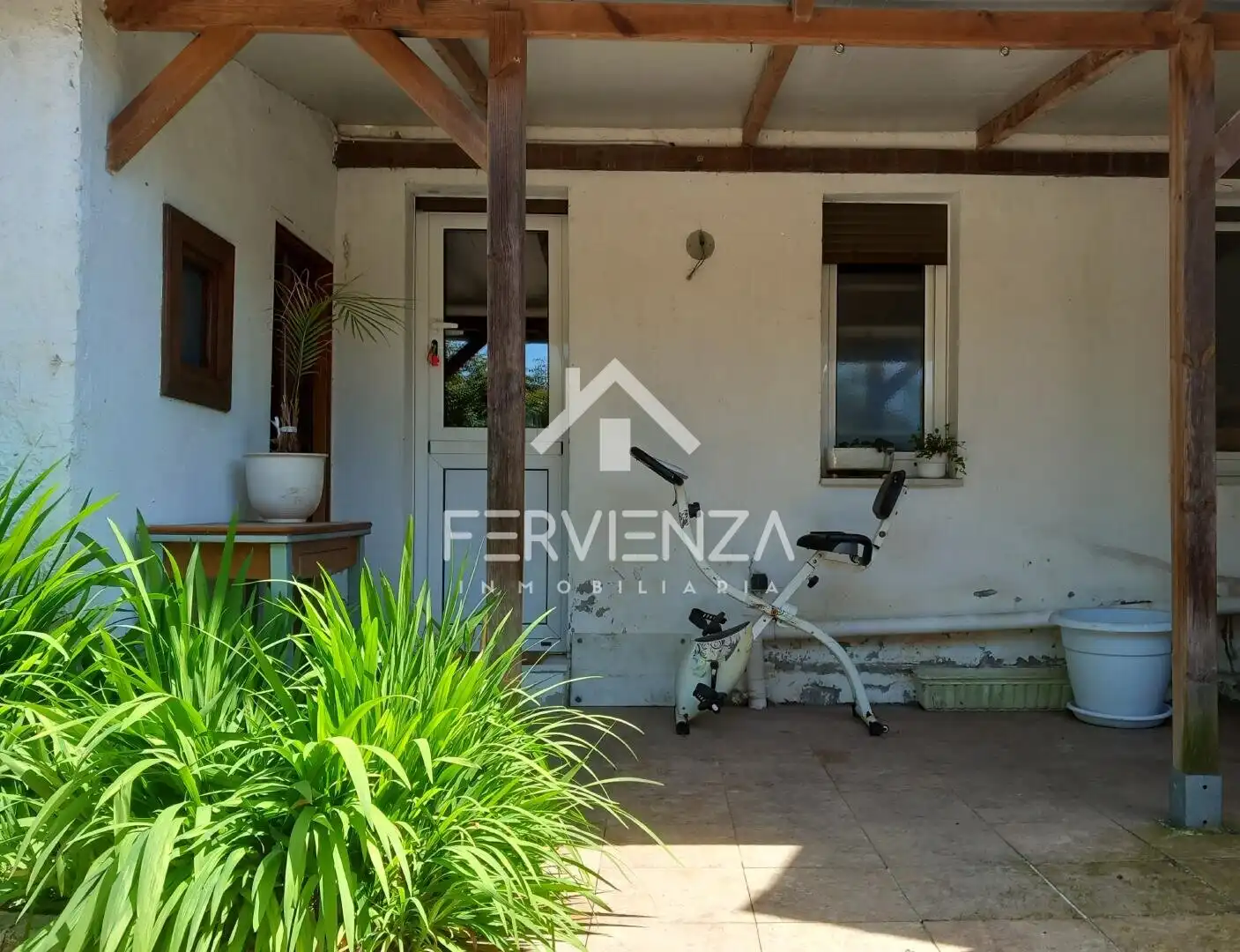 Vista exterior de Casa o chalet en venta en Oviedo 
