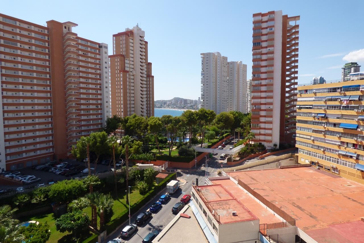 Exterior view of Apartment for sale in Benidorm  with Air Conditioner, Private garden and Swimming Pool