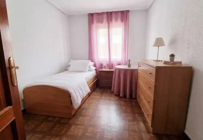 Fotografía del inmueble reportado: 350 €/mes — San Bernardo, Salamanca