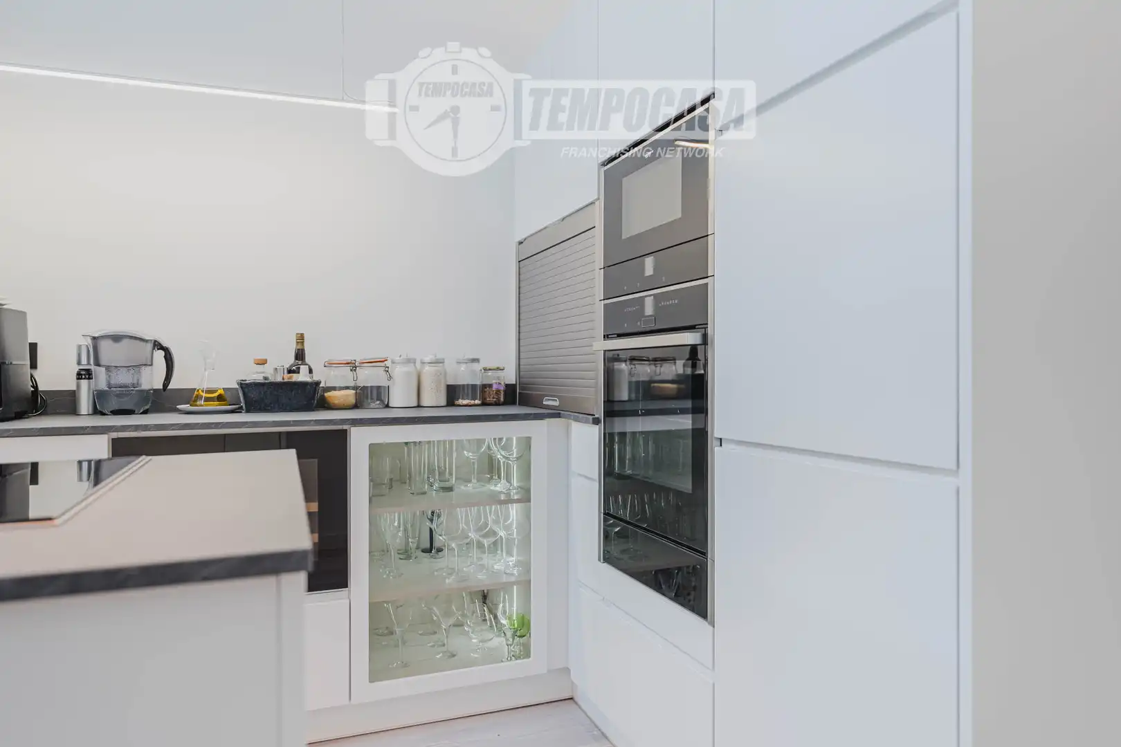 Kitchen of Flat for sale in Barcelona  with Air Conditioner, Heating and Balcony