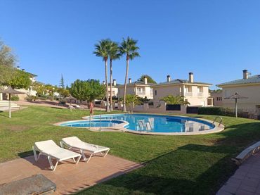 Villa in vendita a Petrer