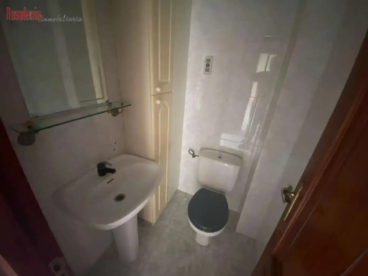 Bathroom of Flat for sale in Melide