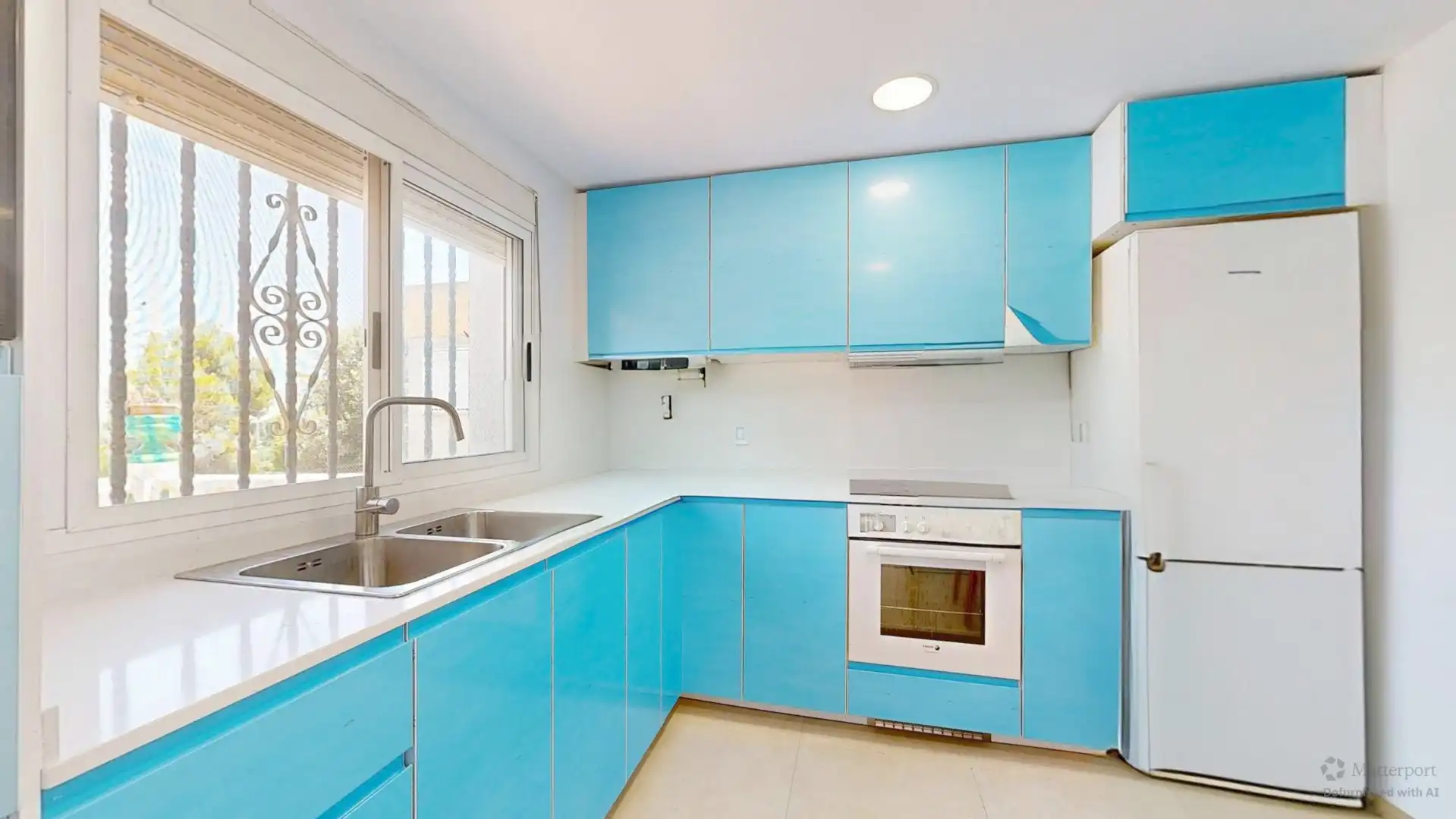 Cocina de Casa o chalet en venta en Chiva con Terraza, Trastero y Piscina