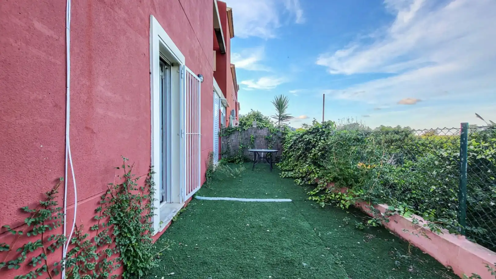 Garden of Houses for sale in Palmera  with Air Conditioner, Heating and Private garden