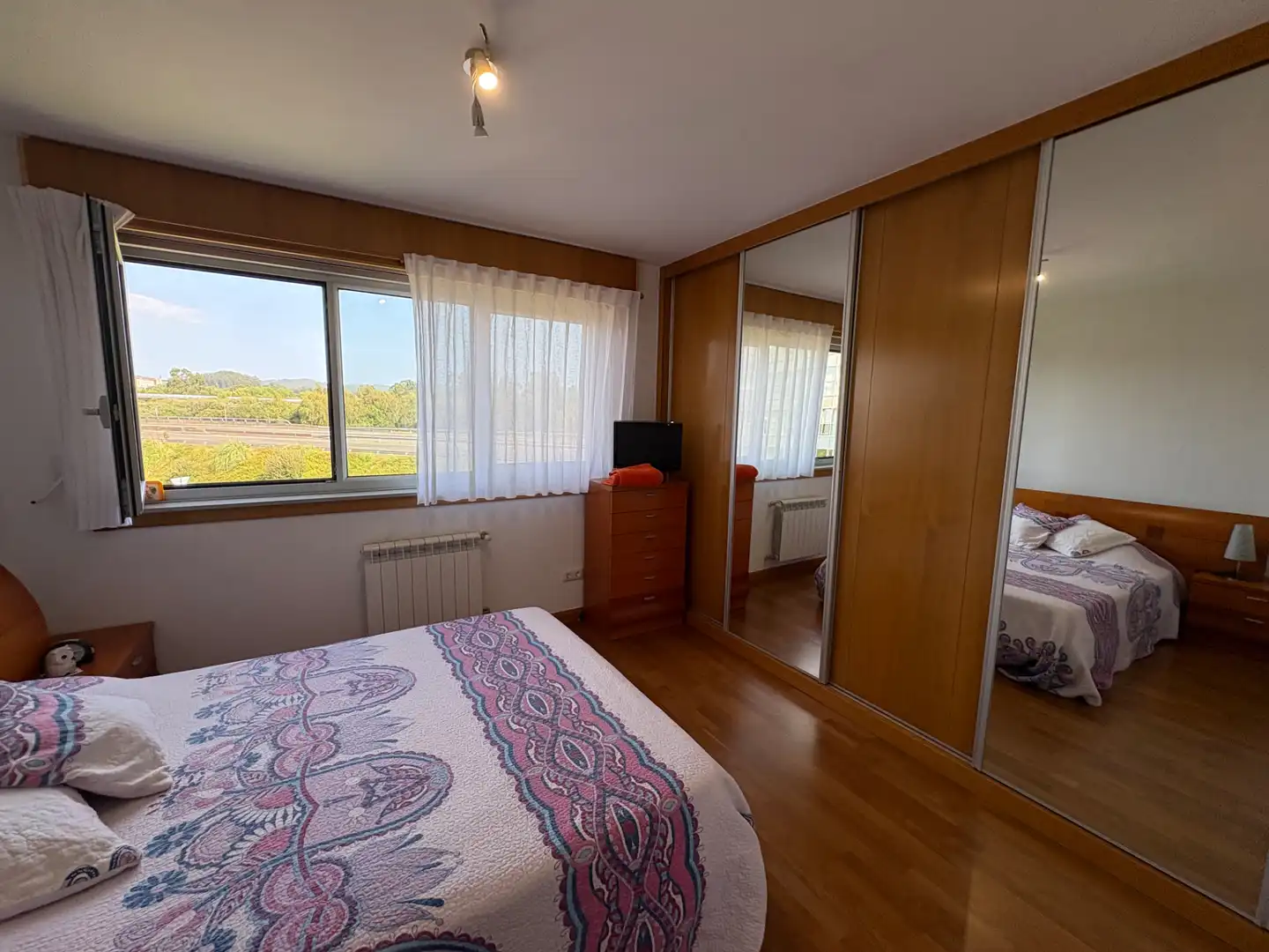 Habitación de Piso en venta en Narón con Calefacción, Trastero y Amueblado