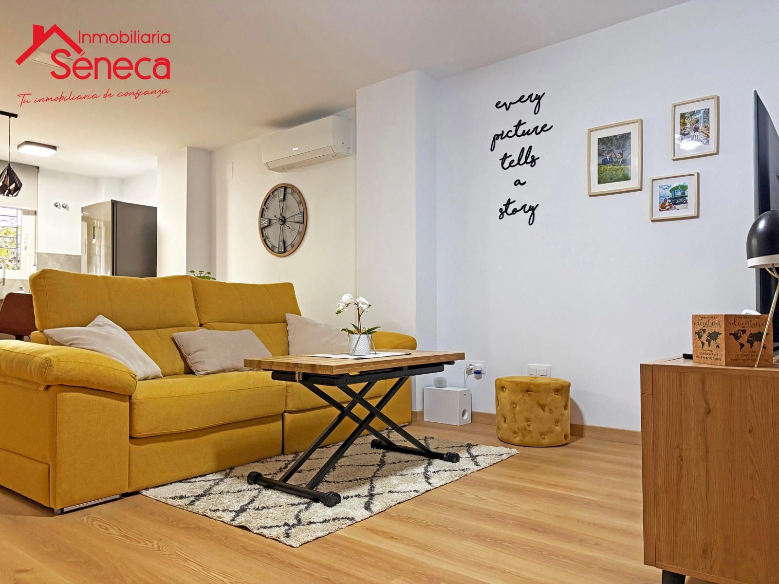 Sala d'estar de Pis en venda en  Córdoba Capital amb Calefacció, Moblat i Alarma