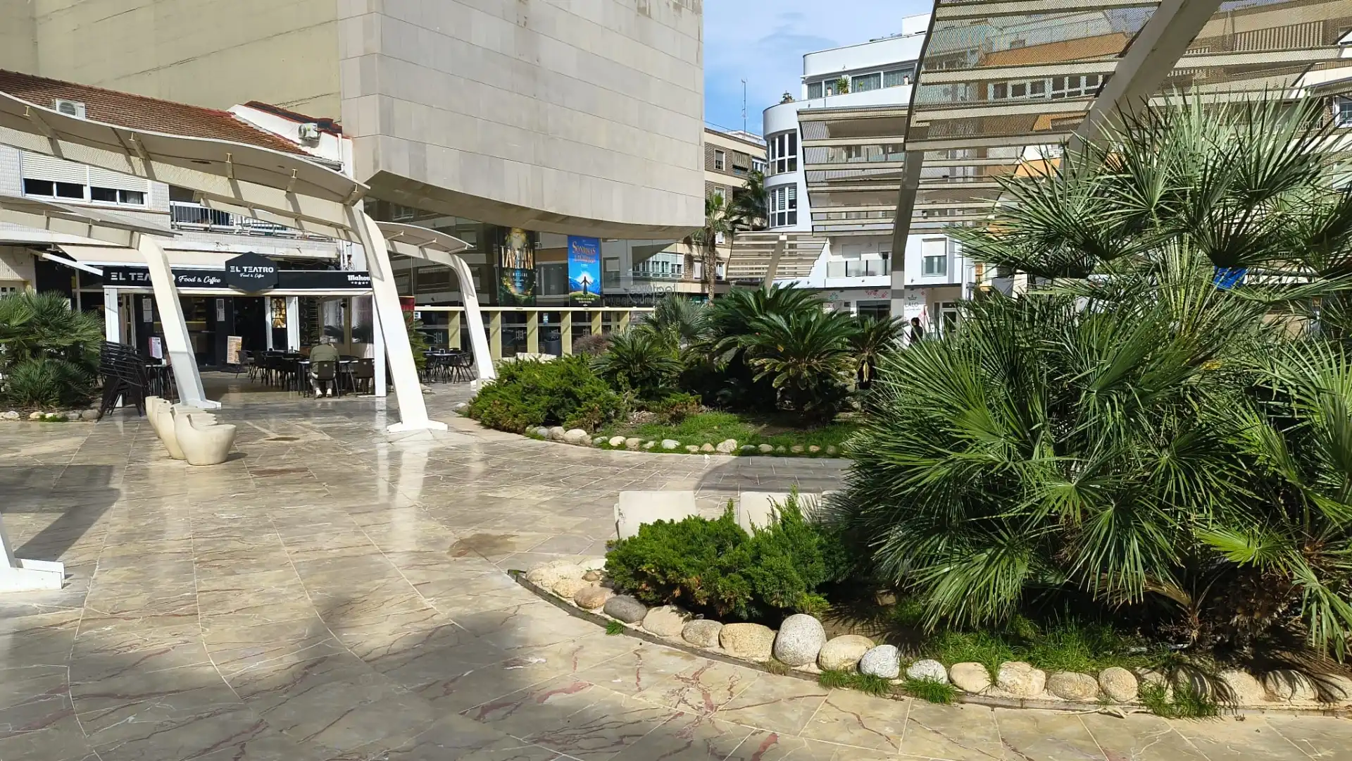 Vista exterior de Apartament en venda en Torrevieja amb Aire condicionat i Terrassa