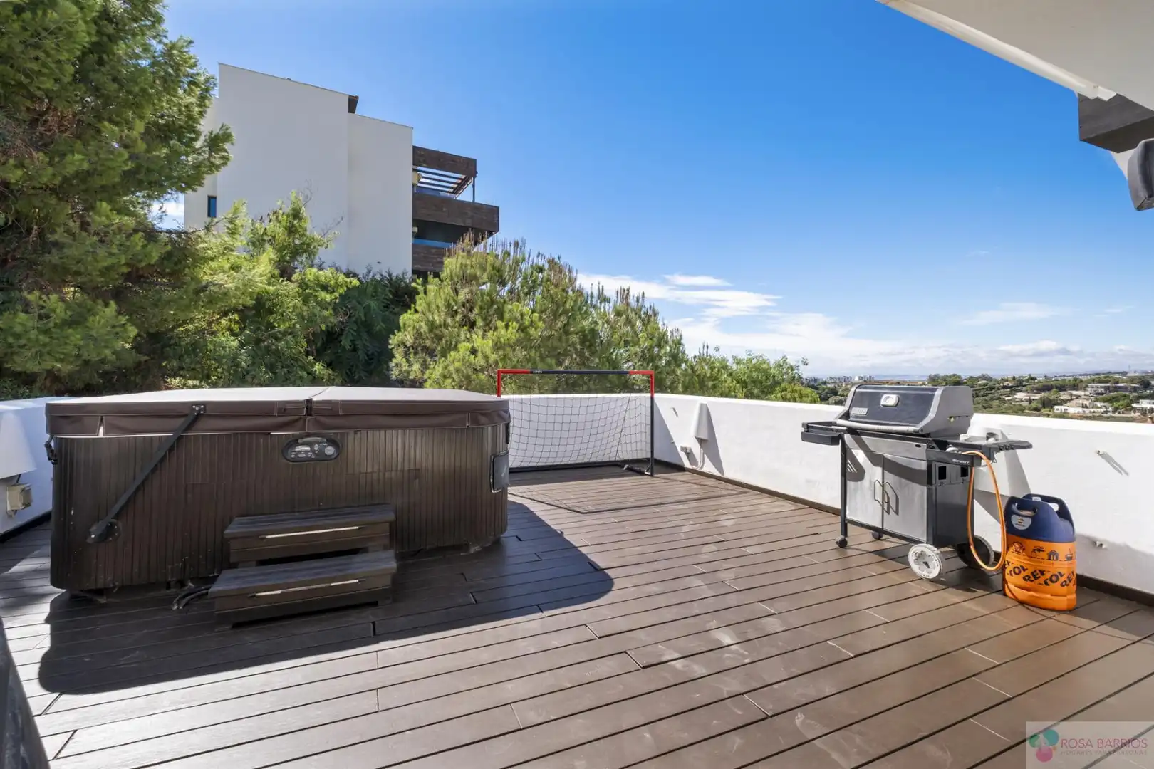 Penthouse with pool for sale in Benahavís pueblo, imagen 2
