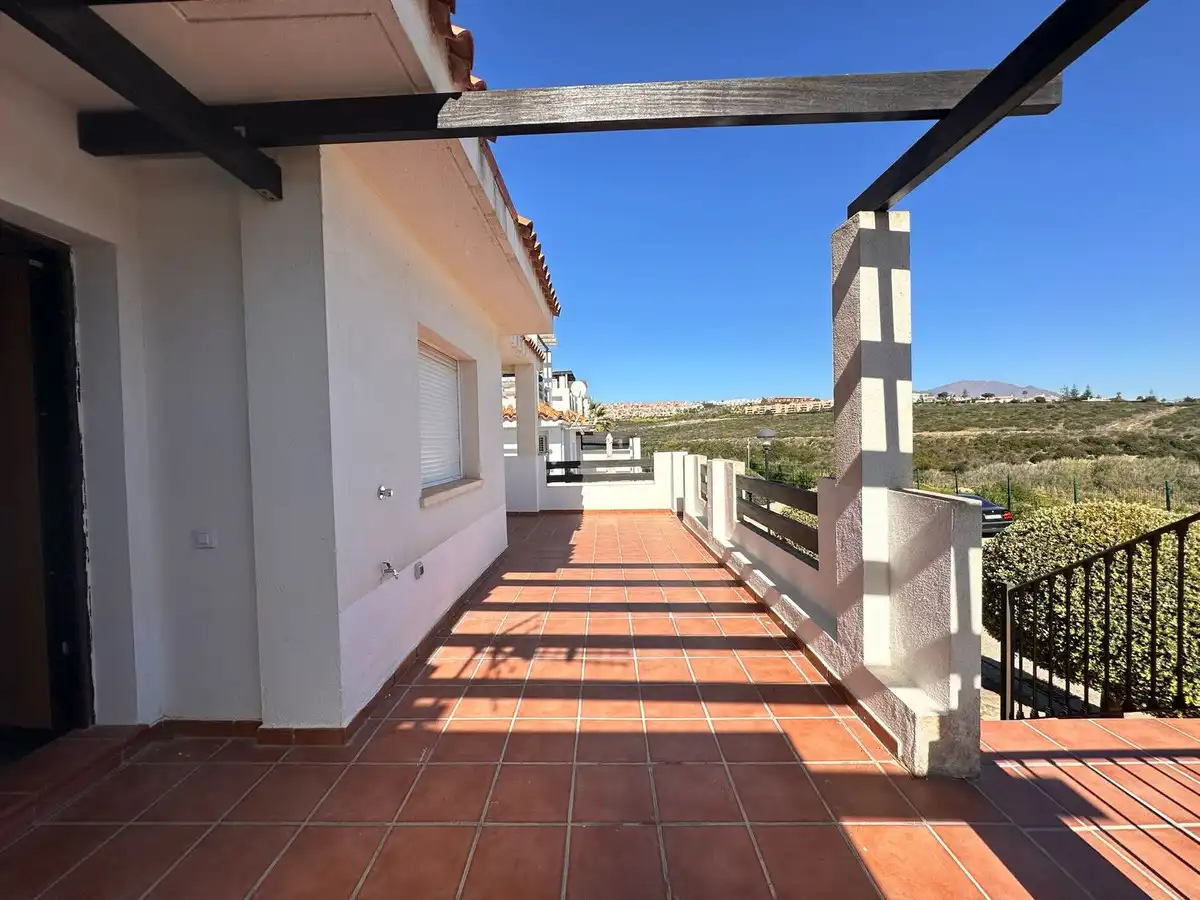 Terrassa de Apartament en venda en Manilva amb Terrassa i Piscina comunitària