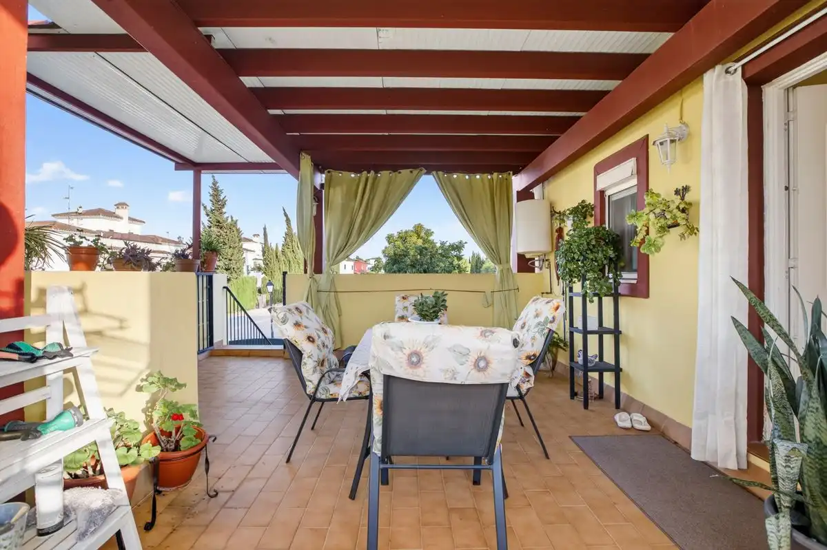Adosado con terraza en venta en Calle Residencial Ciudad de Cádiz, imagen 3