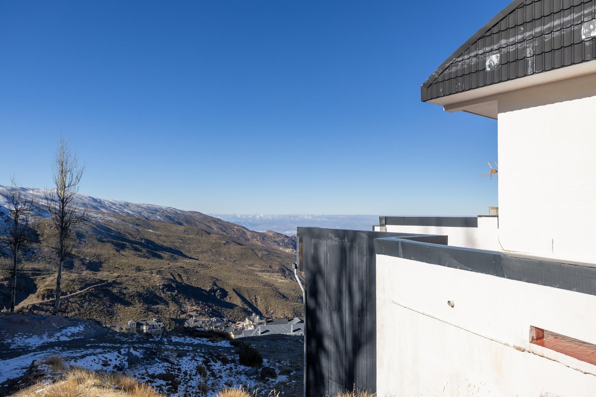 Vista exterior de Apartament en venda en Sierra Nevada amb Terrassa