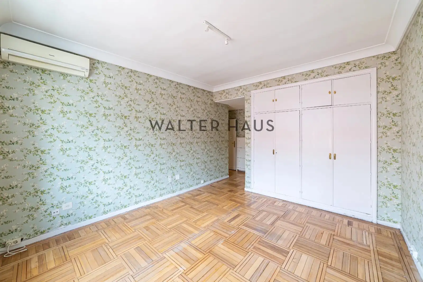 Piso en venta en Madrid con Aire acondicionado, Calefacción y Terraza