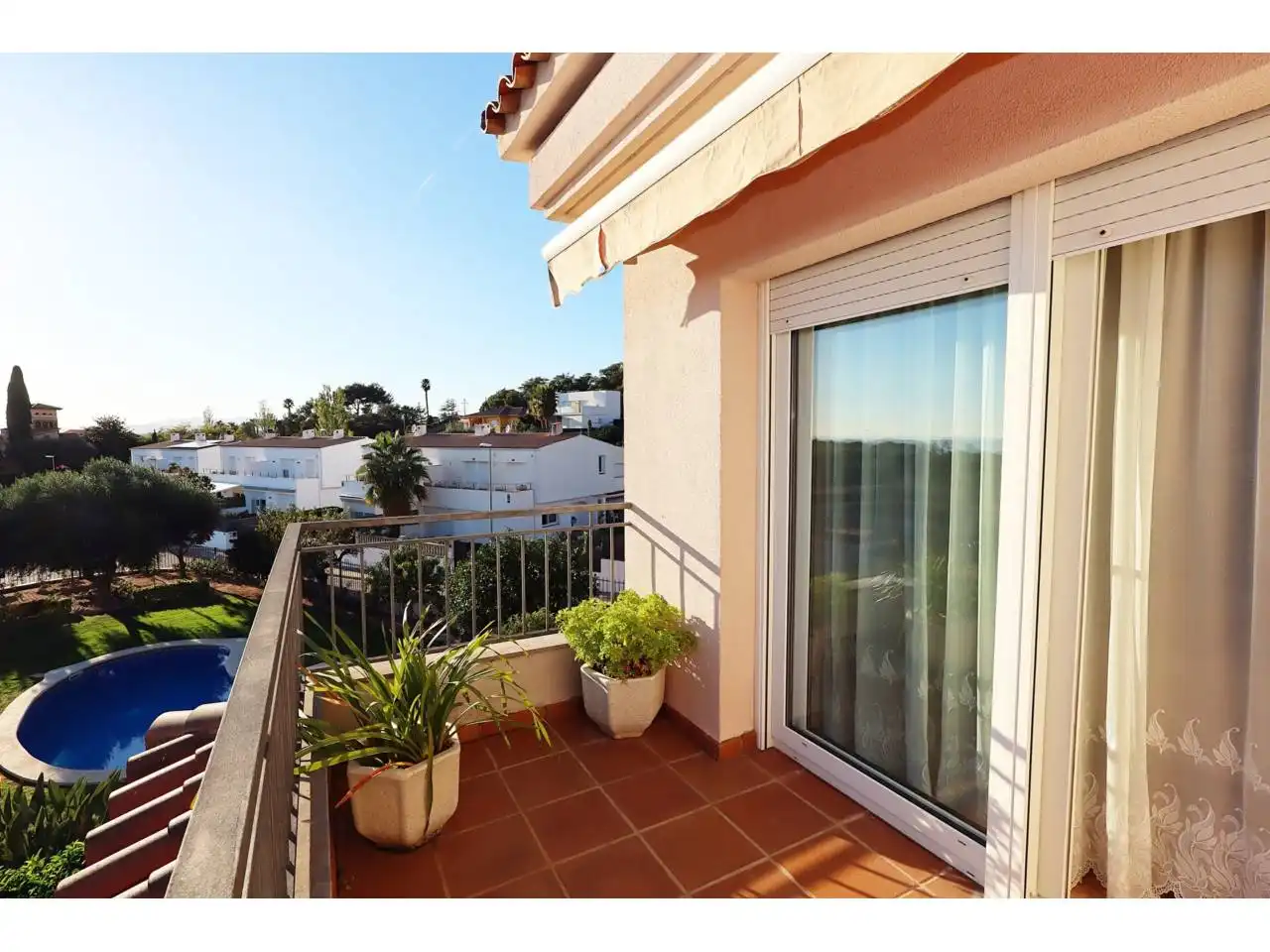 Haus mit Pool zum Verkauf in Calle Caterina Albert, imagen 5