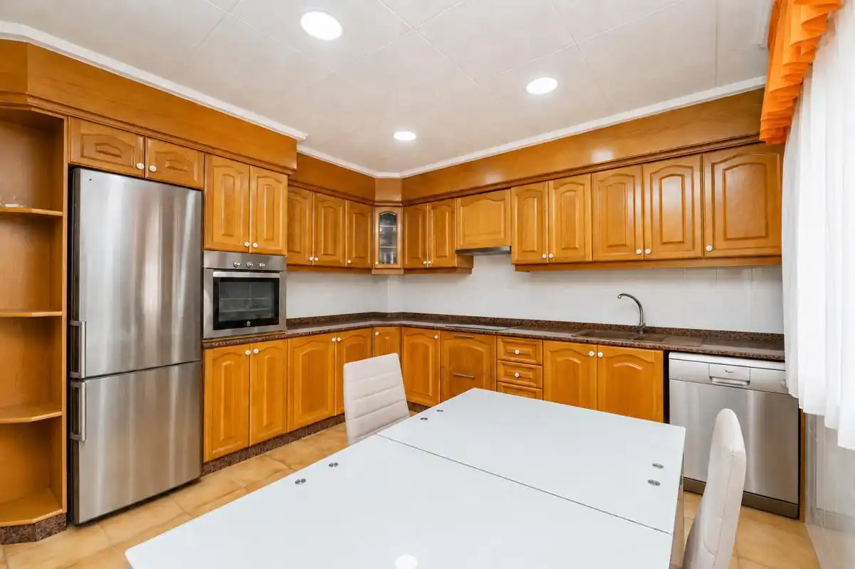 Kitchen of Flat for sale in Elche / Elx  with Heating and Furnished