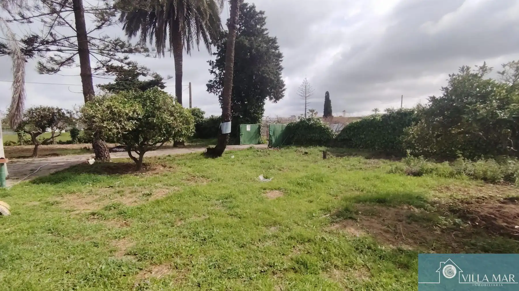 Finca rústica en venda en Rota