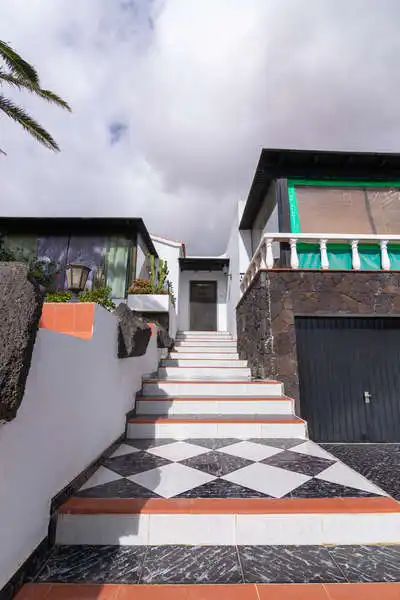 Vista exterior de Casa o chalet en venta en Teguise con Jardín privado y Amueblado