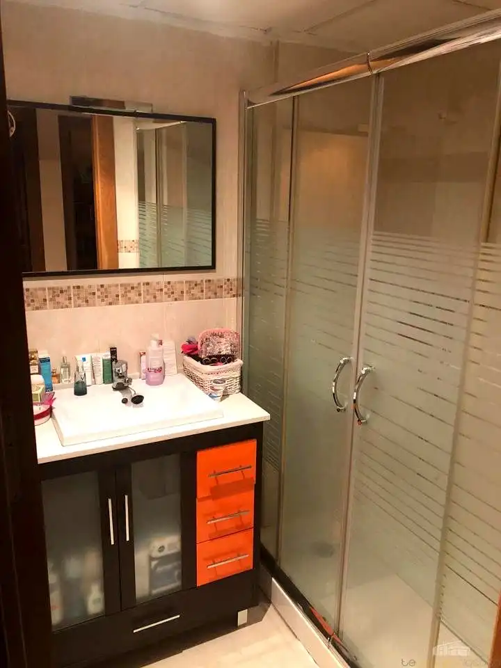 Baño de Piso en venta en La Unión con Terraza y Balcón