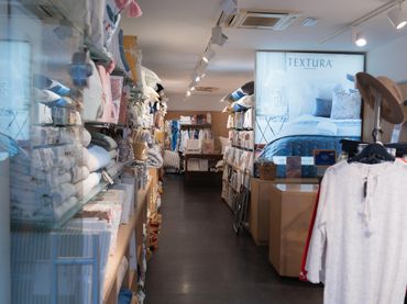 Local comercial de lloguer a Carrer d'Àngel Guimerà 68