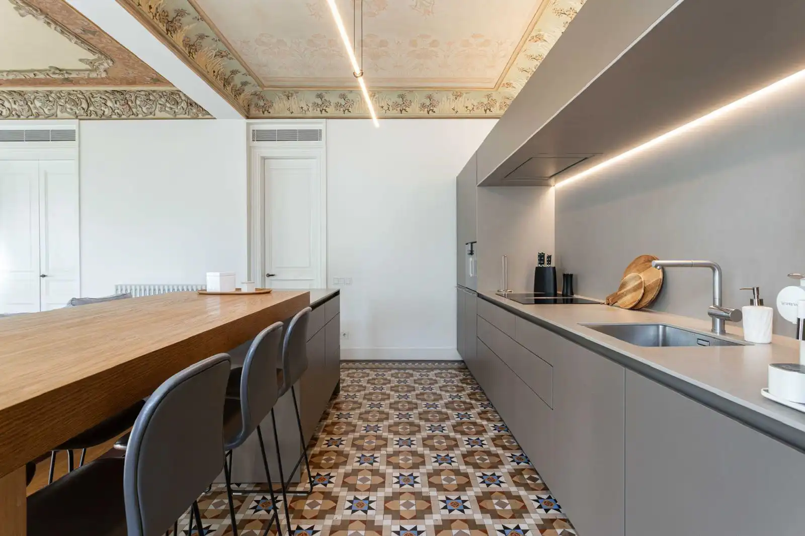 Küche von Wohnung zur Miete in Barcelona mit Klimaanlage, Heizung und Terrasse