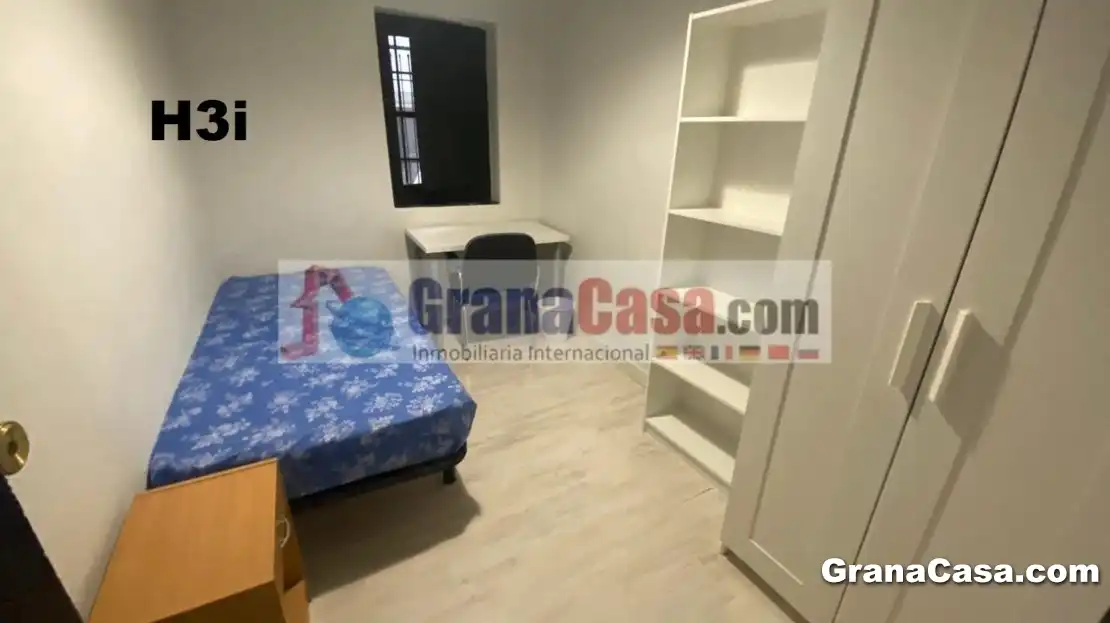 Habitación de Piso de alquiler en Granada con Amueblado
