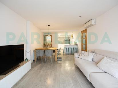 Sala d'estar de Pis en venda en Badalona amb Aire condicionat, Calefacció i Terrassa