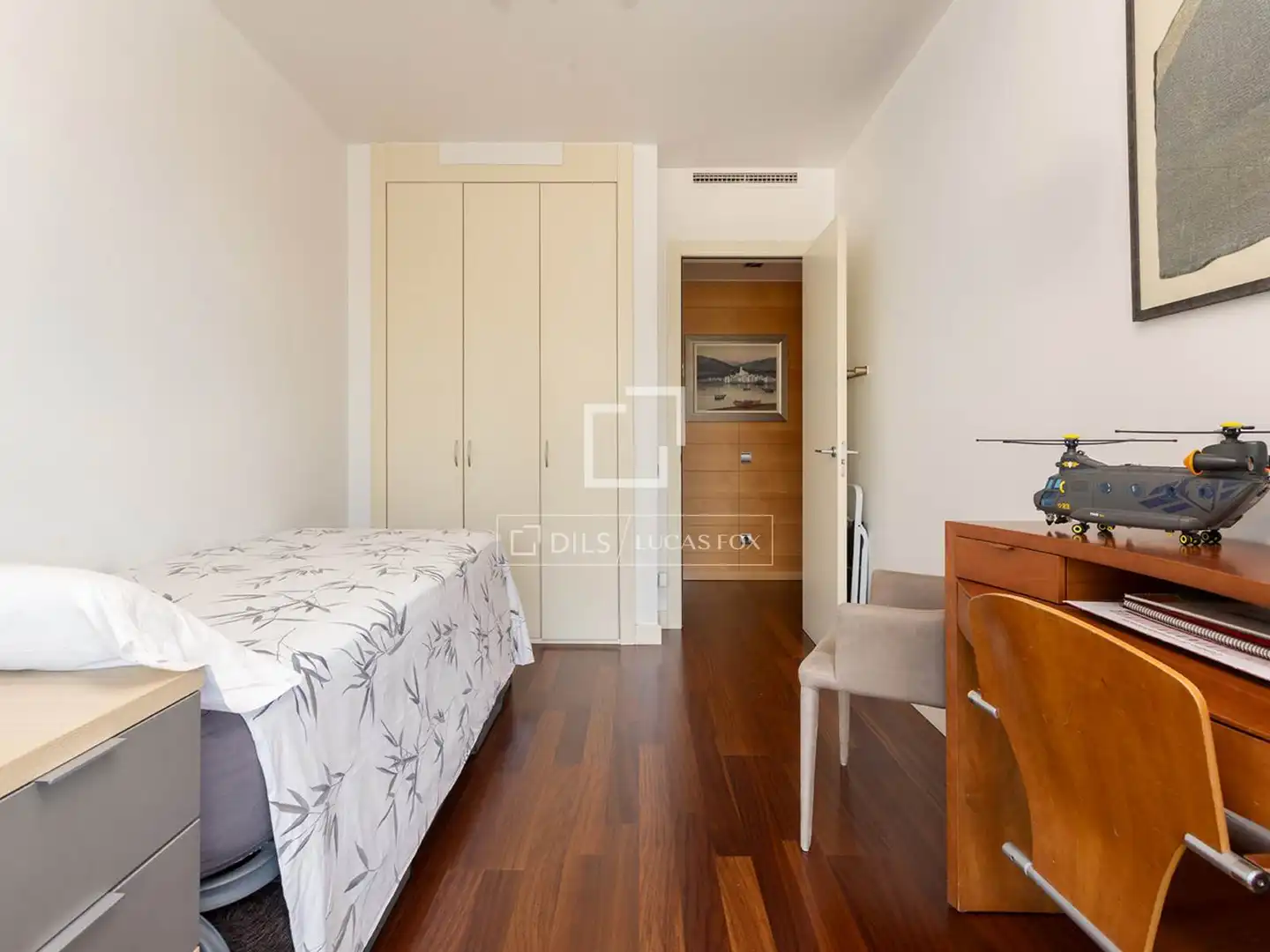Habitación de Piso en venta en Barcelona con Aire acondicionado, Calefacción y Jardín privado