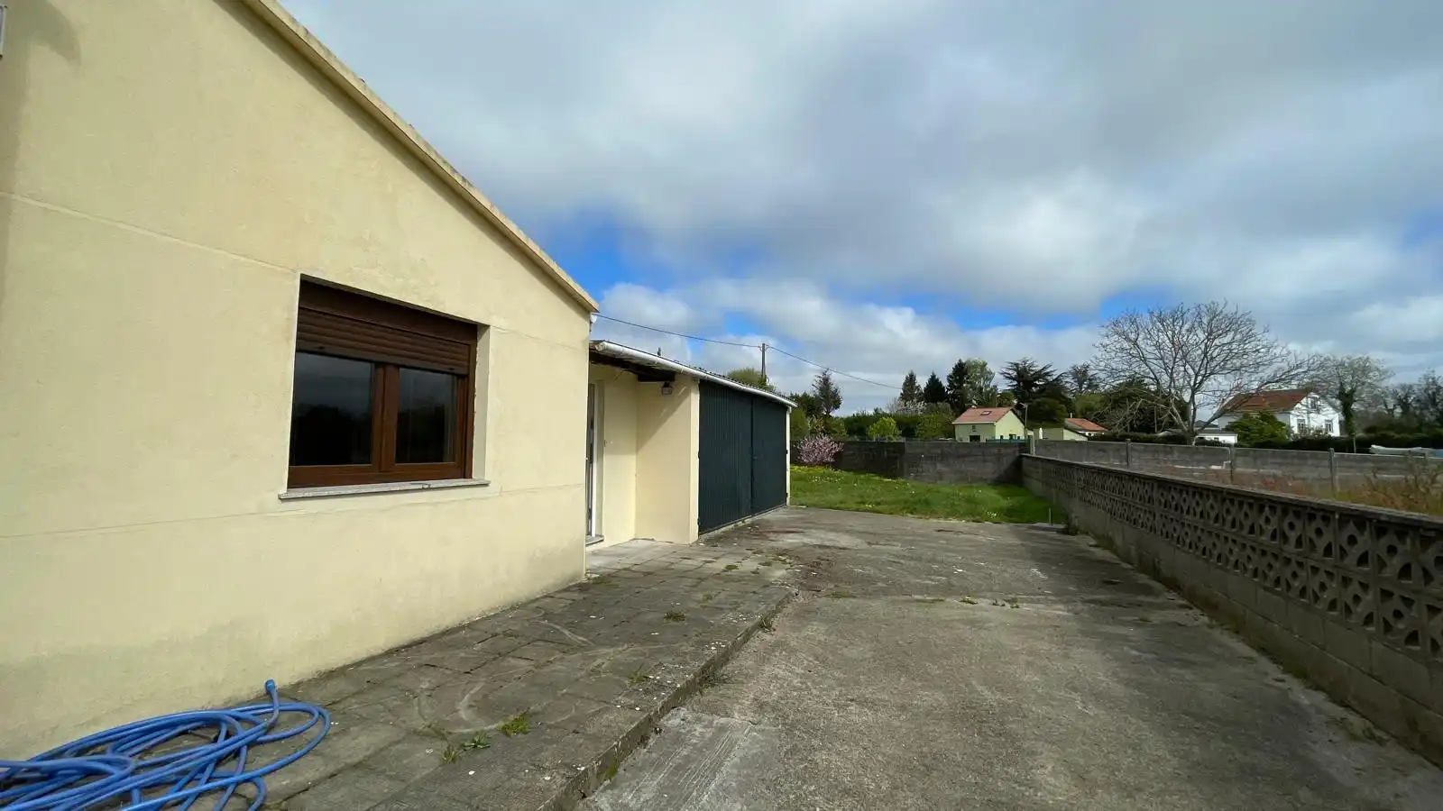 Vista exterior de Casa o xalet en venda en Ferrol amb Jardí privat, Parquet i Traster