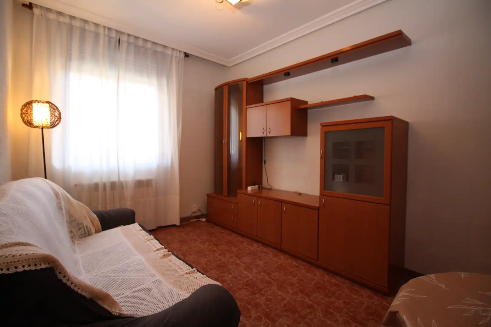 Sala de estar de Piso de alquiler en Valladolid con Amueblado, Lavadora y Microondas