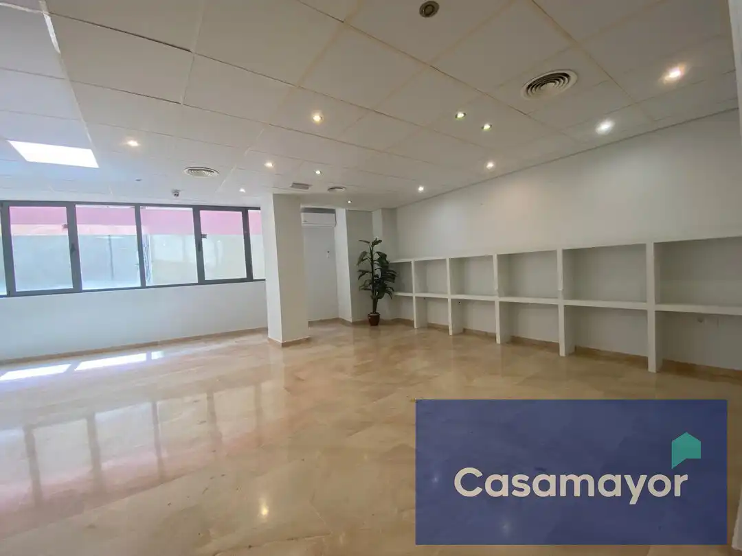 Oficina de alquiler en Avenida Maisonnave, Ensanche - Diputación