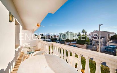 Exterior view of Flat for sale in Empuriabrava  with Terrace, Balcony and Community pool