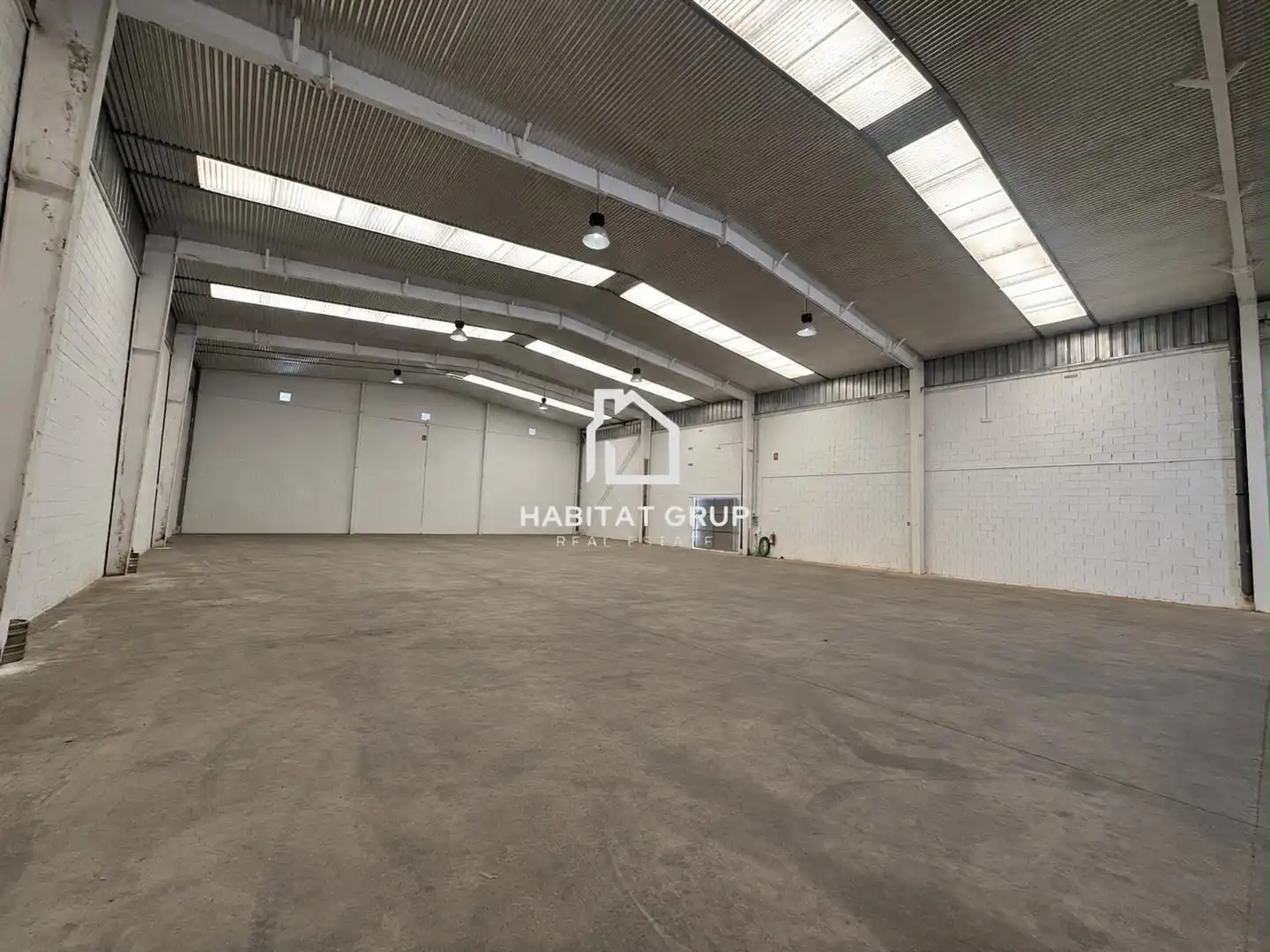 Nave industrial en venta en Sant Lluís
