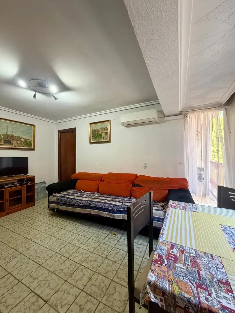Flat for sale in Valencia  with Air Conditioner, Heating and Balcony