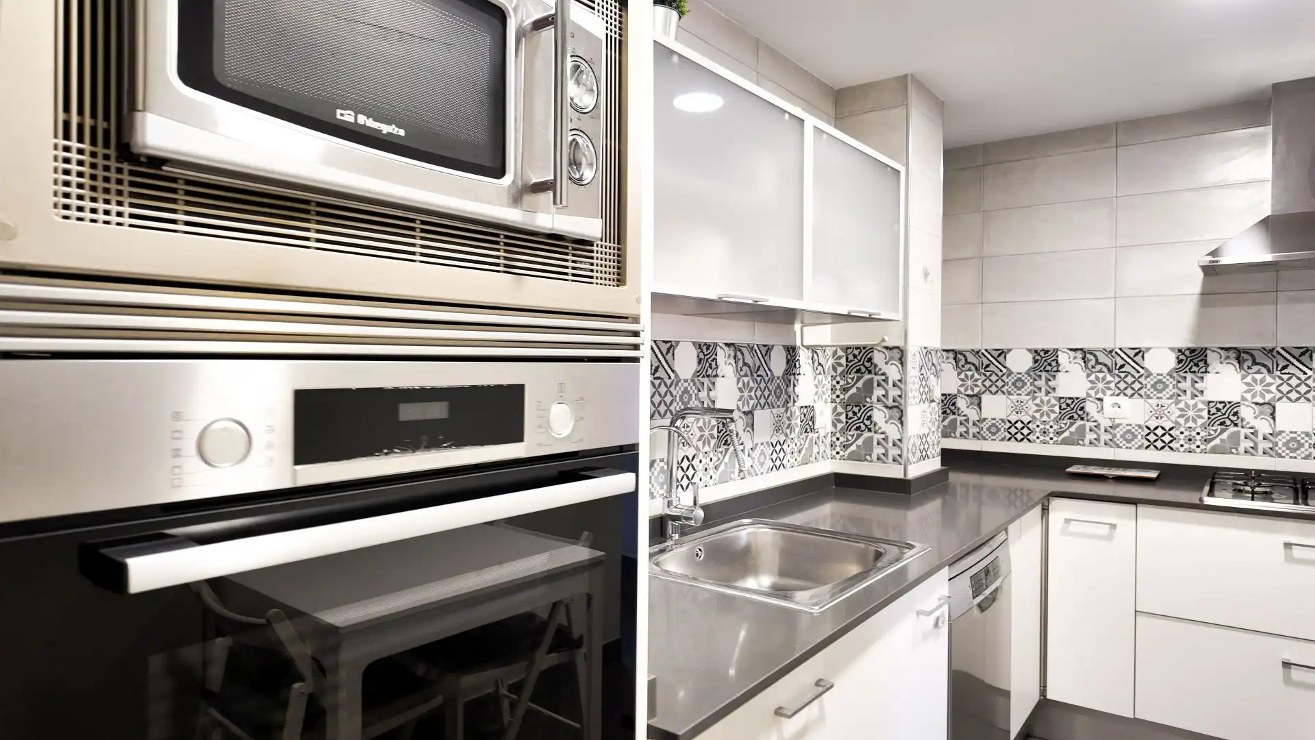 Cuina de Apartament de lloguer en Valencia amb Aire condicionat, Calefacció i Terrassa