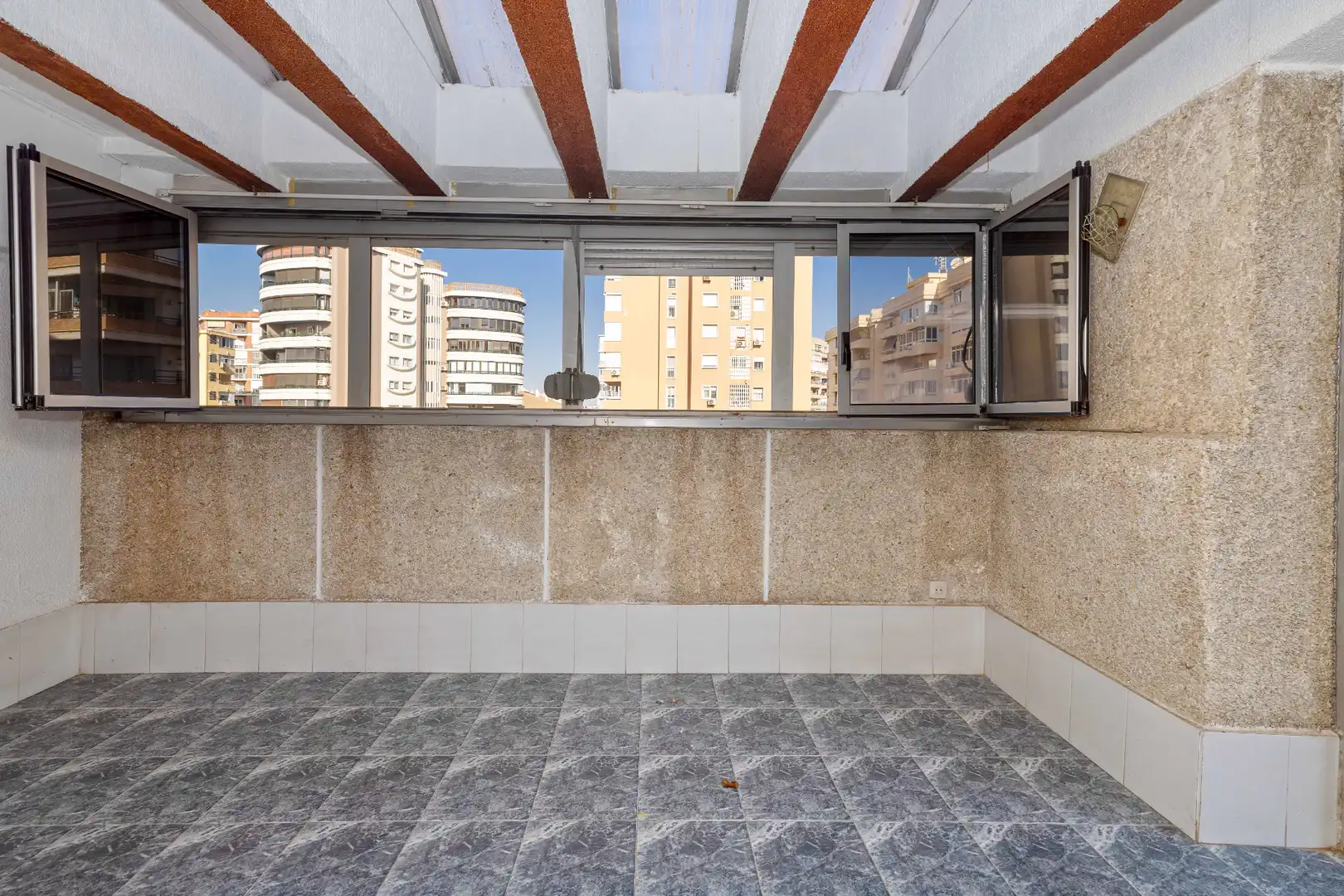 Balcony of Attic for sale in Málaga  with Air Conditioner, Heating and Terrace