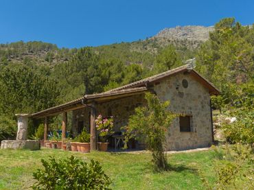 House for sale in El Hornillo